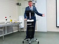Слава представляет свой десятый поэтический сборник