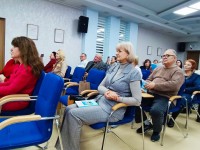 Звучат стихи в музыкальном исполнении